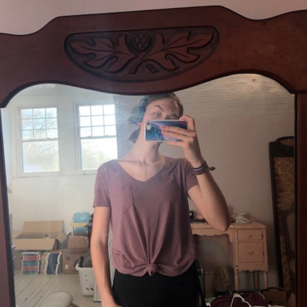 SO mauve pocket t-shirt